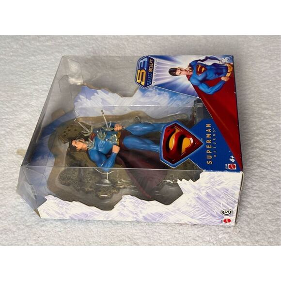 Mattel SUPERMAN RETURNS INVULNERABLE SUPERMAN/S3 Select Sculpt Series - Picture 3 of 6